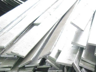 Полоса стальная 25х6 мм 6 м 0 - в «Монолит-Металлопрокат».