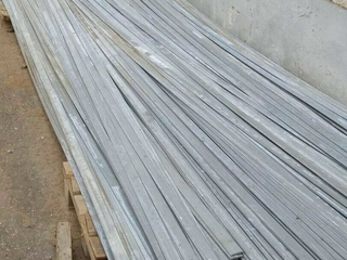Полоса стальная 25х10 мм 6 м 2 - в «Монолит-Металлопрокат».